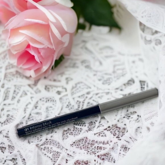 BRAND NEW 01 intense black eyeliner from Clinique - Picture 3 of 6